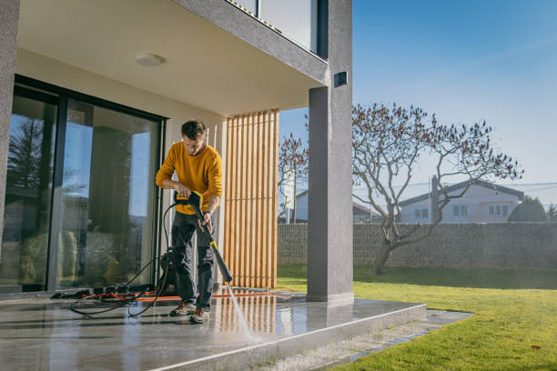 Best Pool Deck Cleaning  in Mammoth Lakes, CA